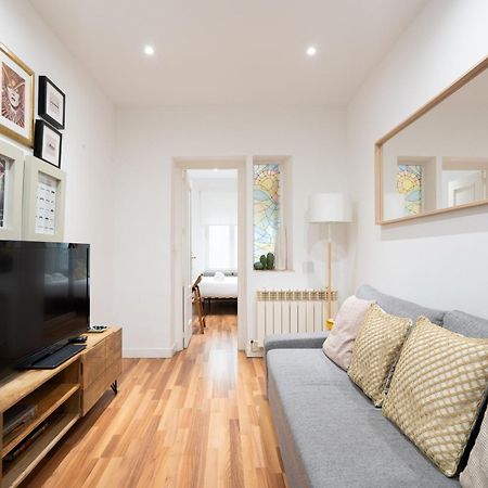 Apartamento En La Plaza De Lavapies Alquiler Temporal Madrid Bagian luar foto