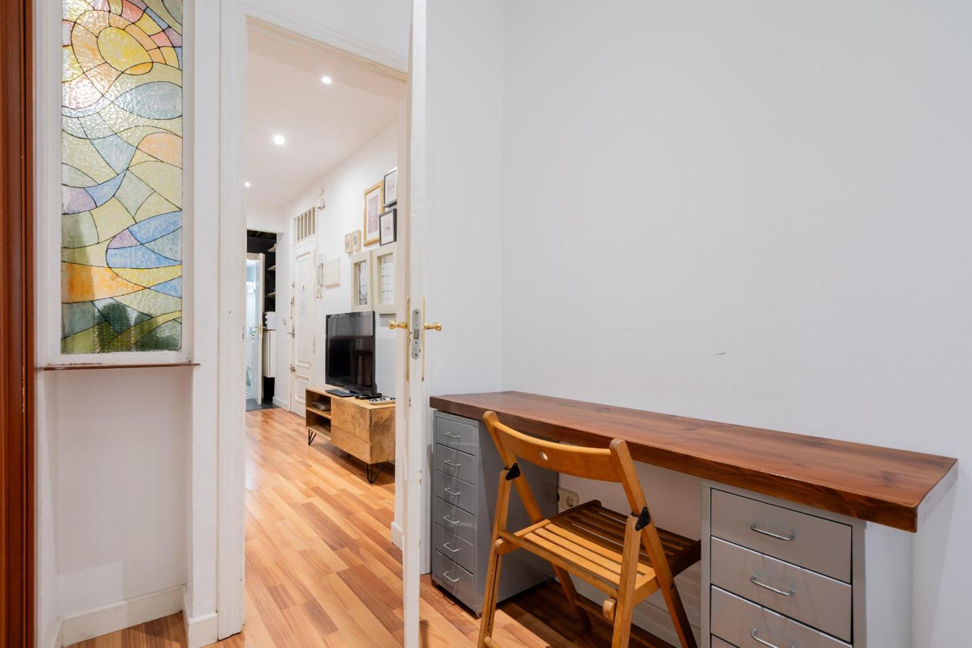 Apartamento En La Plaza De Lavapies Alquiler Temporal Madrid Bagian luar foto